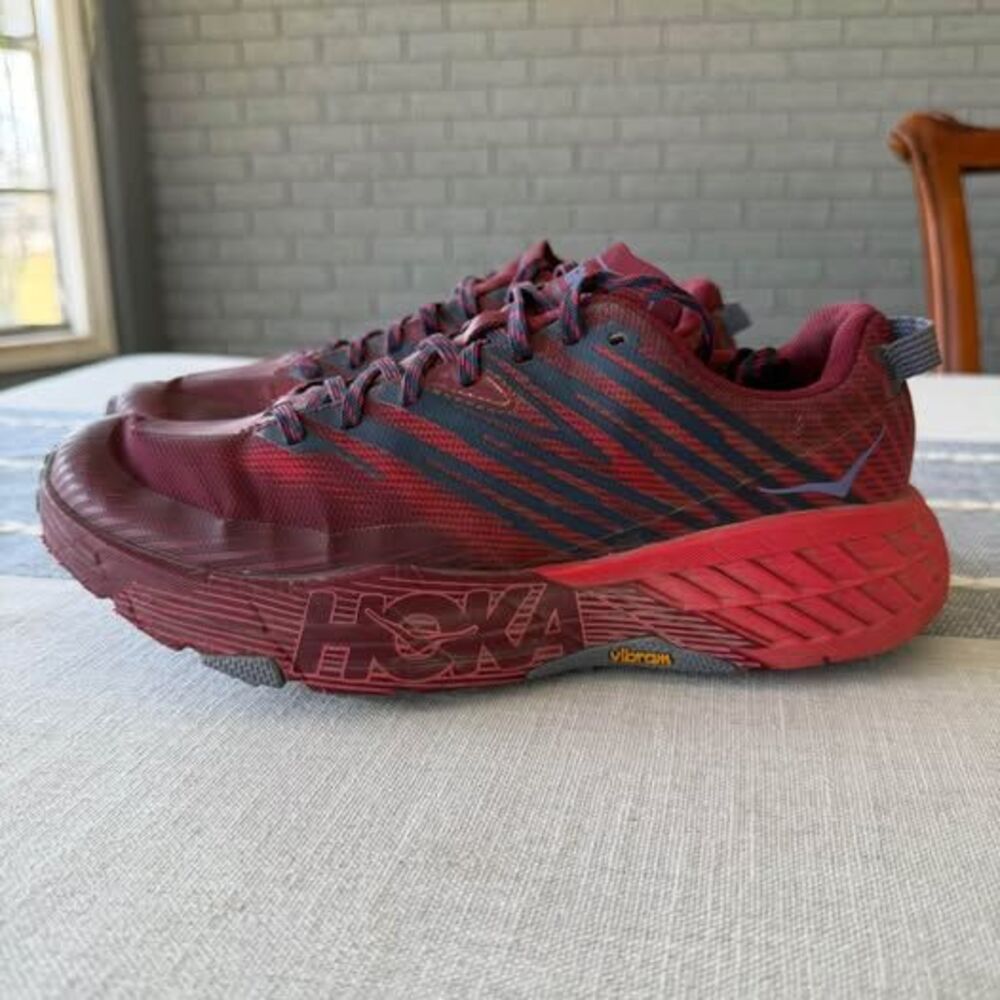 Hoka One One Running Shoes Womens Size 8.5 Speedgoat 4 Red Maroon Sneakers Gym - Picture 2 of 10